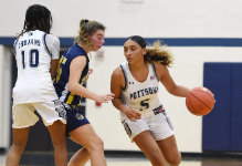 PHS Girls Basketball Delivers Early Cheer
